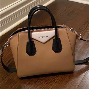 Givenchy small Antigona bag